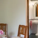 Paesante 8, Emma